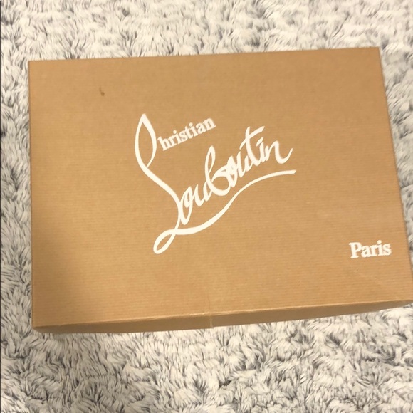 Bianca 120mm Platform Pumps
Christian Louboutin - Picture 5 of 9